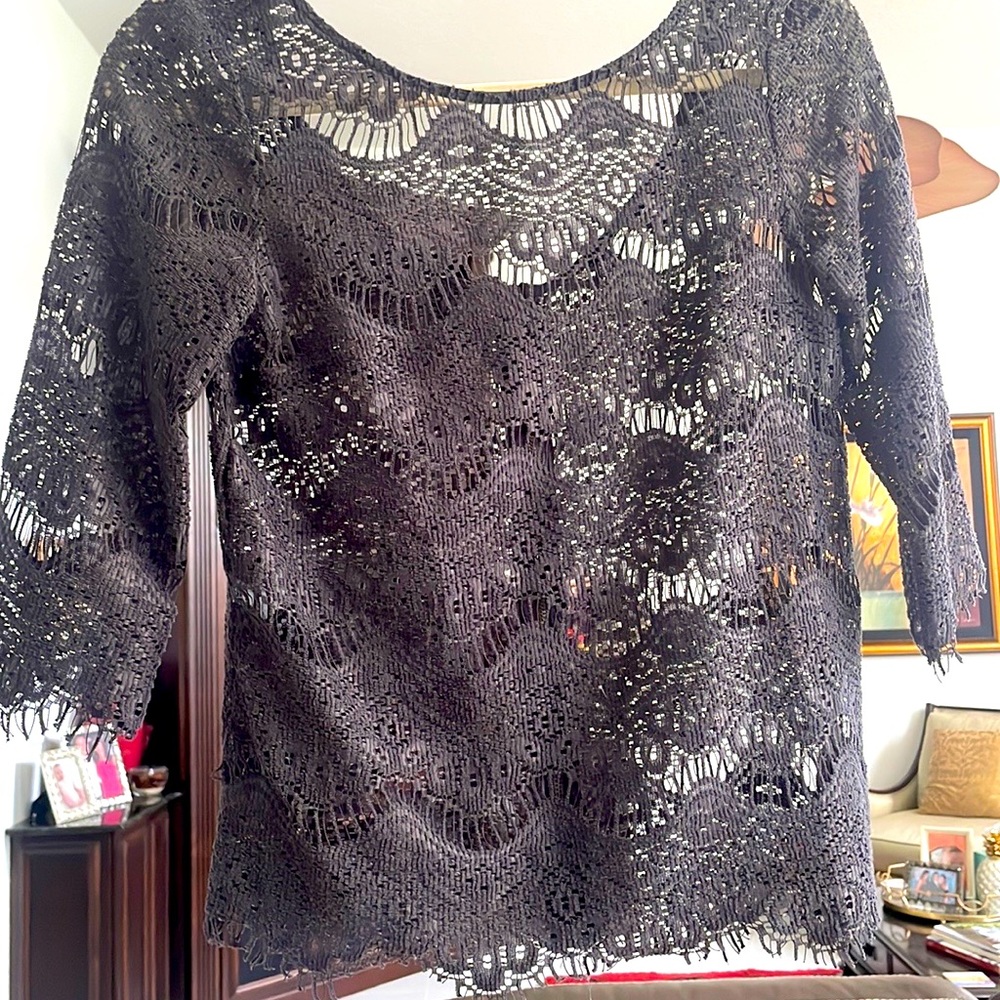 Beautiful dark gray top